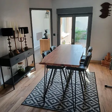 Le Lounge